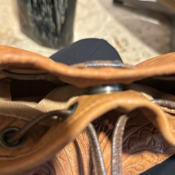 ROYAL PLUSH BRAND Shoulder bag ! Stunning and was desirable by Hollywood crowds💖 - Picture 9 of 12